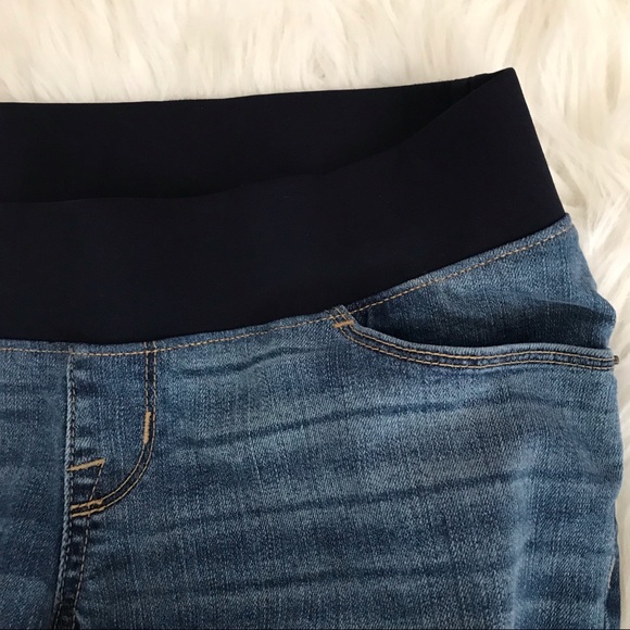 Liz Lange Maternity | Boot Cut Jeans | size 2 - Picture 7 of 7